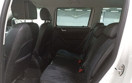 Skoda Yeti I рестайлинг, 2015 год, 1 235 750 рублей, 16 фотография