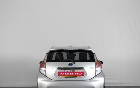 Toyota Aqua I, 2017 год, 1 049 000 рублей, 6 фотография