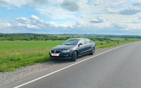 Volkswagen Passat B6, 2005 год, 600 000 рублей, 6 фотография
