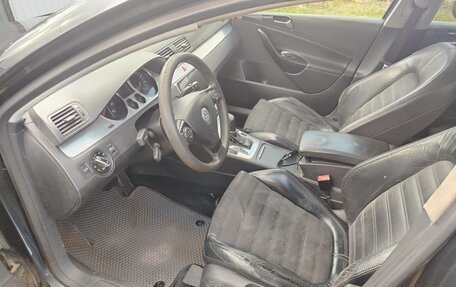 Volkswagen Passat B6, 2005 год, 600 000 рублей, 10 фотография