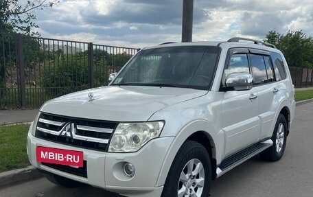 Mitsubishi Pajero IV, 2011 год, 1 700 000 рублей, 3 фотография