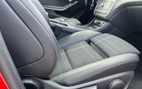 Mercedes-Benz GLA, 2016 год, 2 300 000 рублей, 13 фотография