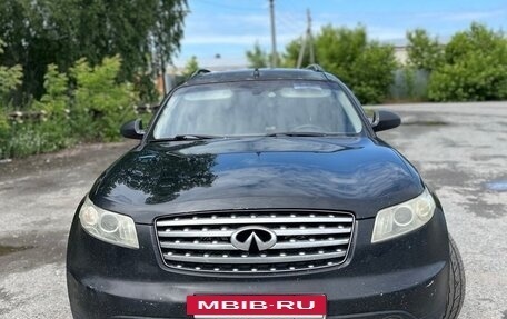 Infiniti FX I, 2005 год, 950 000 рублей, 10 фотография