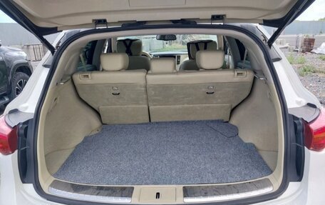 Infiniti QX70, 2014 год, 2 500 000 рублей, 6 фотография