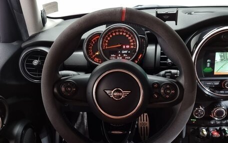 MINI Hatch, 2020 год, 2 100 000 рублей, 10 фотография
