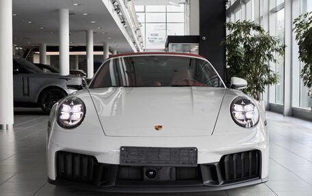 Porsche 911, 2025 год, 31 000 000 рублей, 3 фотография