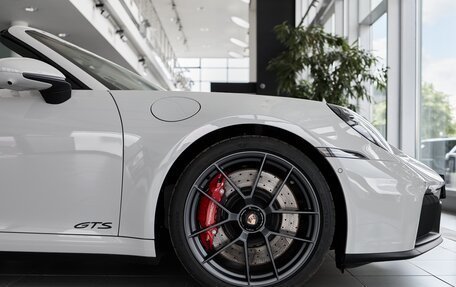 Porsche 911, 2025 год, 31 000 000 рублей, 30 фотография