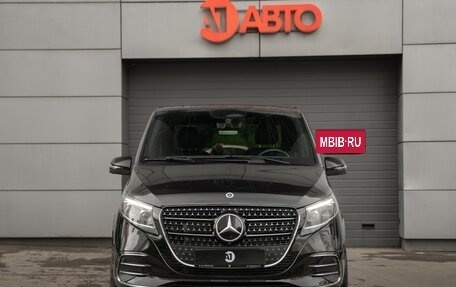 Mercedes-Benz V-Класс, 2024 год, 39 990 000 рублей, 3 фотография