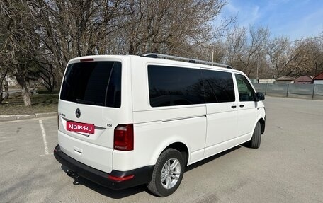 Volkswagen Caravelle T6 рестайлинг, 2018 год, 2 750 000 рублей, 5 фотография