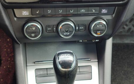 Skoda Octavia, 2014 год, 1 300 000 рублей, 10 фотография