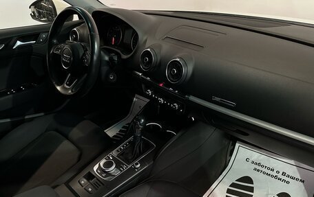 Audi A3, 2018 год, 2 077 000 рублей, 9 фотография