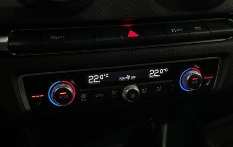 Audi A3, 2018 год, 2 077 000 рублей, 21 фотография