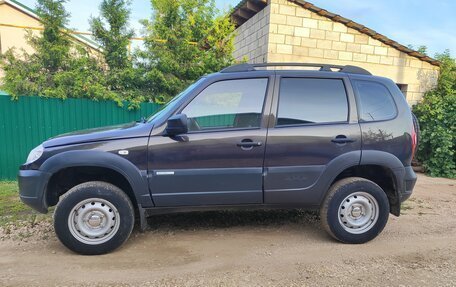 Chevrolet Niva I рестайлинг, 2014 год, 570 000 рублей, 2 фотография