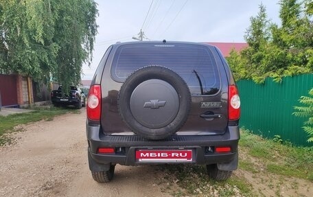 Chevrolet Niva I рестайлинг, 2014 год, 570 000 рублей, 3 фотография