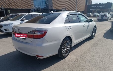 Toyota Camry, 2017 год, 2 350 000 рублей, 9 фотография