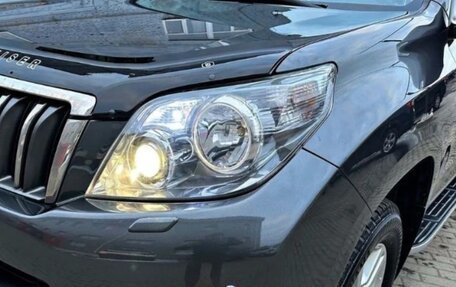 Toyota Land Cruiser Prado 150 рестайлинг 2, 2010 год, 3 550 000 рублей, 3 фотография