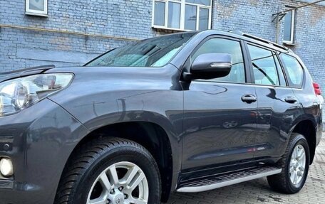 Toyota Land Cruiser Prado 150 рестайлинг 2, 2010 год, 3 550 000 рублей, 7 фотография