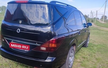 SsangYong Rodius I, 2010 год, 1 199 000 рублей, 2 фотография