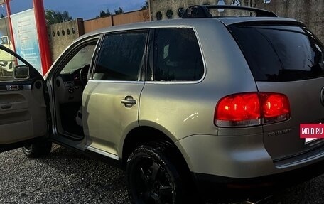 Volkswagen Touareg III, 2005 год, 700 000 рублей, 6 фотография