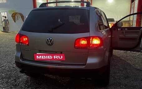 Volkswagen Touareg III, 2005 год, 700 000 рублей, 5 фотография