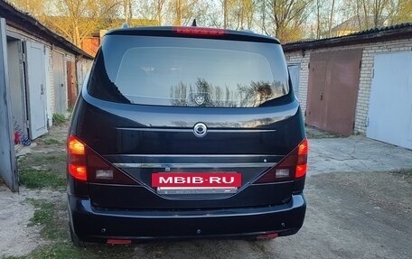 SsangYong Rodius I, 2010 год, 1 199 000 рублей, 22 фотография