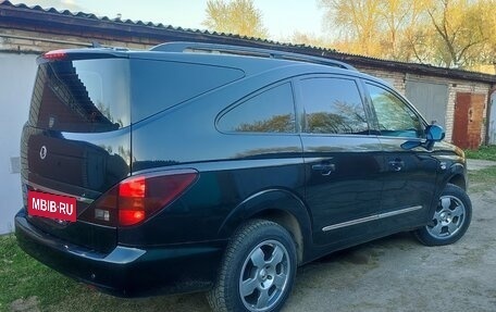 SsangYong Rodius I, 2010 год, 1 199 000 рублей, 14 фотография