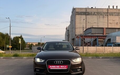 Audi A4, 2012 год, 1 390 000 рублей, 2 фотография