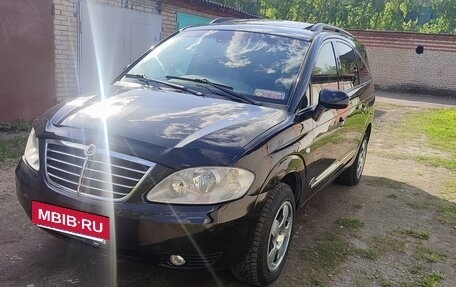 SsangYong Rodius I, 2010 год, 1 199 000 рублей, 30 фотография