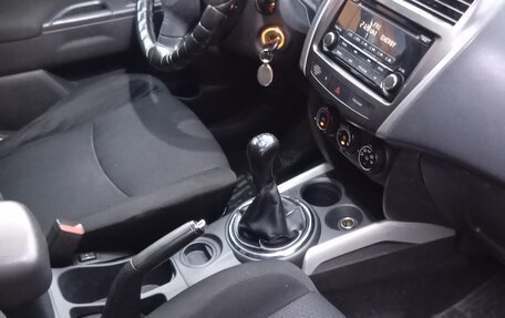 Mitsubishi ASX I рестайлинг, 2012 год, 900 000 рублей, 8 фотография