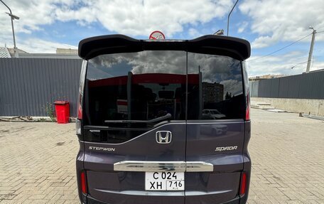 Honda Stepwgn IV, 2015 год, 1 930 000 рублей, 6 фотография