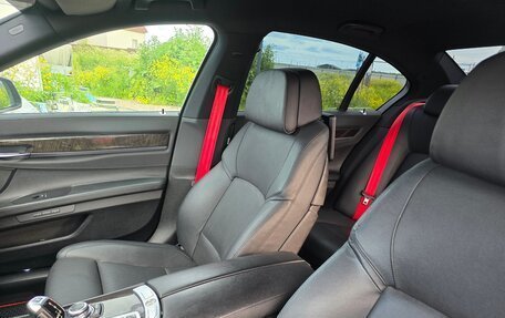 BMW 7 серия, 2012 год, 2 150 000 рублей, 11 фотография