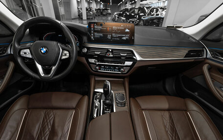 BMW 5 серия, 2022 год, 5 500 000 рублей, 8 фотография