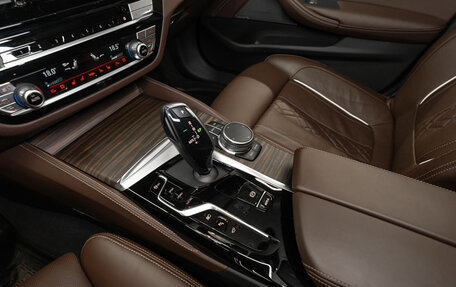 BMW 5 серия, 2022 год, 5 500 000 рублей, 17 фотография