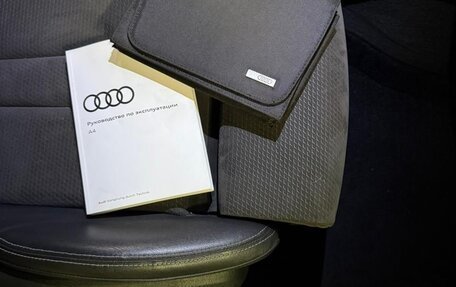 Audi A4, 2017 год, 2 500 000 рублей, 25 фотография