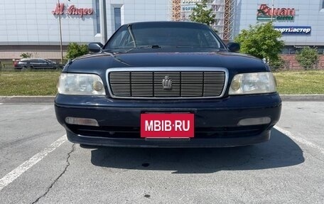 Toyota Crown Majesta, 1995 год, 800 000 рублей, 5 фотография