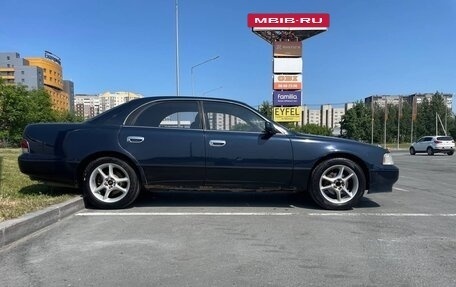 Toyota Crown Majesta, 1995 год, 800 000 рублей, 3 фотография