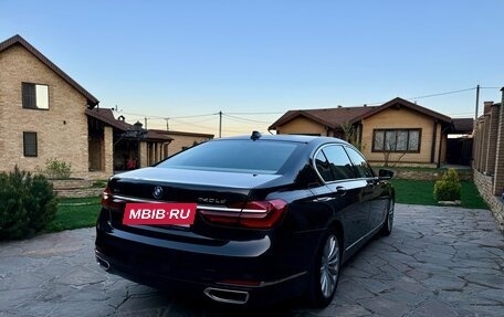 BMW 7 серия, 2015 год, 3 749 000 рублей, 4 фотография
