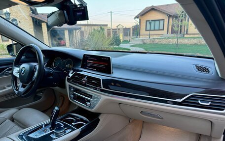 BMW 7 серия, 2015 год, 3 749 000 рублей, 18 фотография