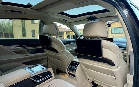 BMW 7 серия, 2015 год, 3 749 000 рублей, 25 фотография