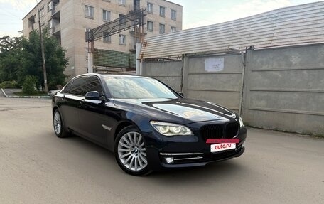 BMW 7 серия, 2014 год, 2 250 000 рублей, 2 фотография
