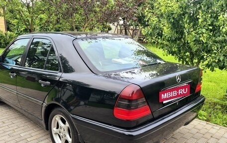 Mercedes-Benz C-Класс, 1997 год, 490 000 рублей, 3 фотография