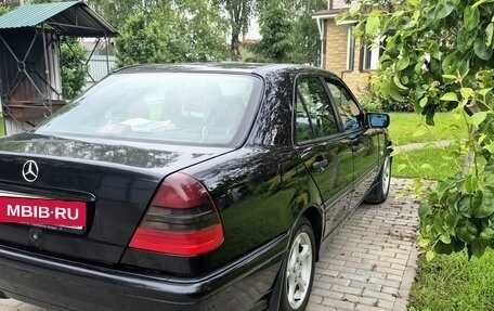 Mercedes-Benz C-Класс, 1997 год, 490 000 рублей, 5 фотография