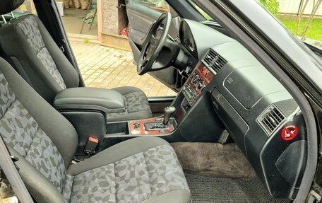 Mercedes-Benz C-Класс, 1997 год, 490 000 рублей, 23 фотография