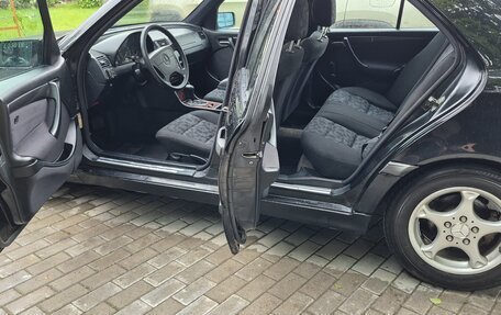 Mercedes-Benz C-Класс, 1997 год, 490 000 рублей, 28 фотография