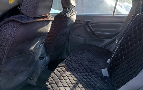 Toyota RAV4, 2001 год, 780 000 рублей, 11 фотография