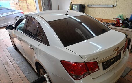 Chevrolet Cruze II, 2013 год, 305 000 рублей, 2 фотография