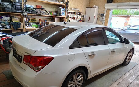 Chevrolet Cruze II, 2013 год, 305 000 рублей, 3 фотография