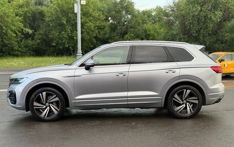 Volkswagen Touareg III, 2018 год, 5 950 000 рублей, 2 фотография