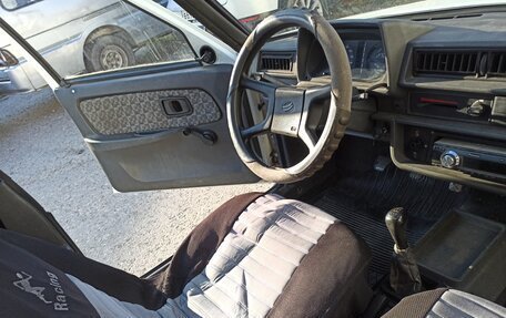 ЗАЗ 1105 «Дана», 2003 год, 165 000 рублей, 22 фотография