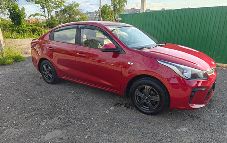 KIA Rio IV, 2017 год, 1 280 000 рублей, 2 фотография